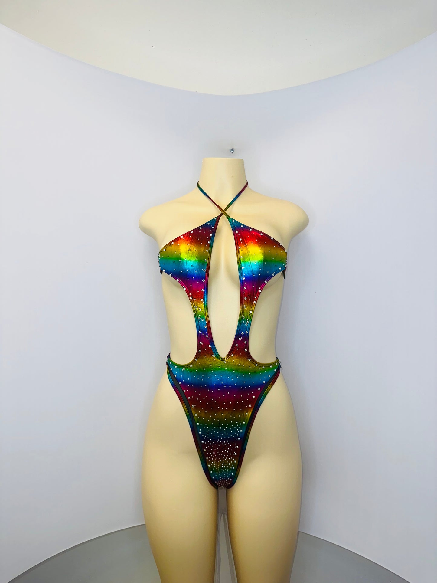 10A Body Minerva With Stones - On Request