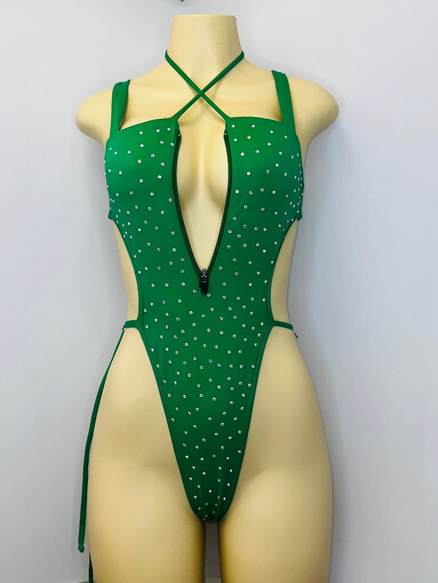 10A Body Cierre With Stones - On request