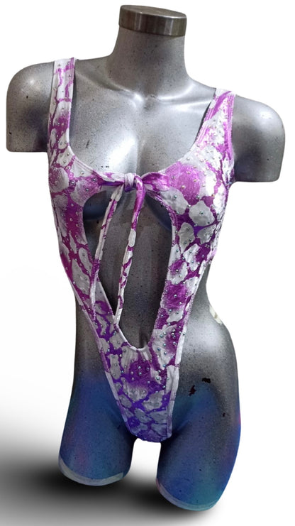 10A Body Andrea With Stones - On request