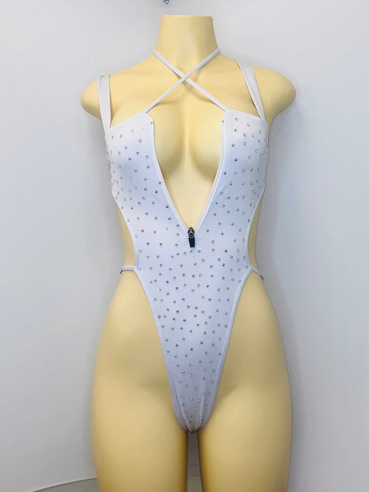 10A Body Cierre With Stones - On request